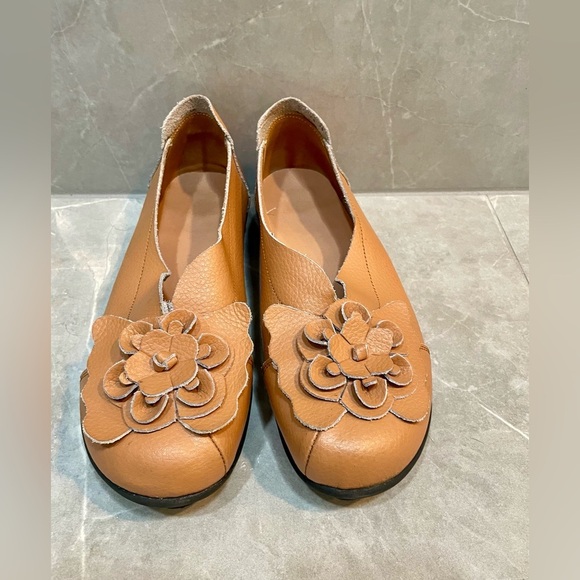 Anyuete Shoes - Anyuete Slip on Floral Loafers Tan Women's Shoes